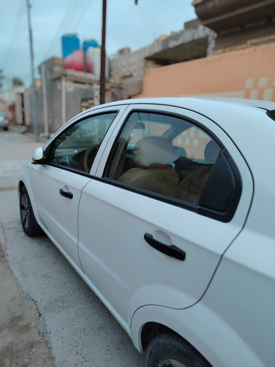 موديل ٢٠١١ • مكينة ١٥٠٠ • اوتوماتيك