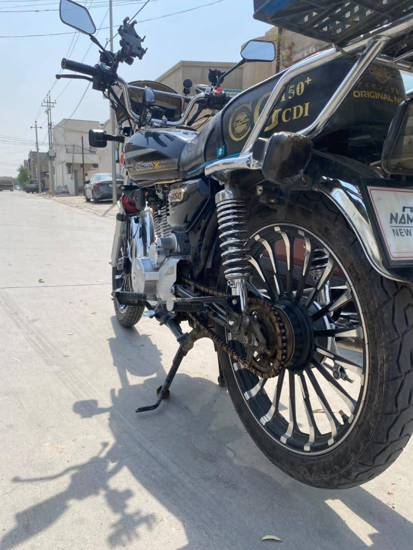 ام عليكم من رخصت الأدمن🤍
دراجه نامي  برو 5كير موديل2025 للبيع محرك لوك بعده
دراجه مال بيت وجديده  بعده ماناقصهه ولا نص برغي 
ويل خلفي امامي جديد شخط مابي تانكي غطه كلهه بل شرط
لايتات خلف امامي جديد اشاير سلف خصم الحجي دراجه 
صفر السعر 750وبي مجال للطيبين للستفسار خاص او 
اتصل عله الرقم ***********
