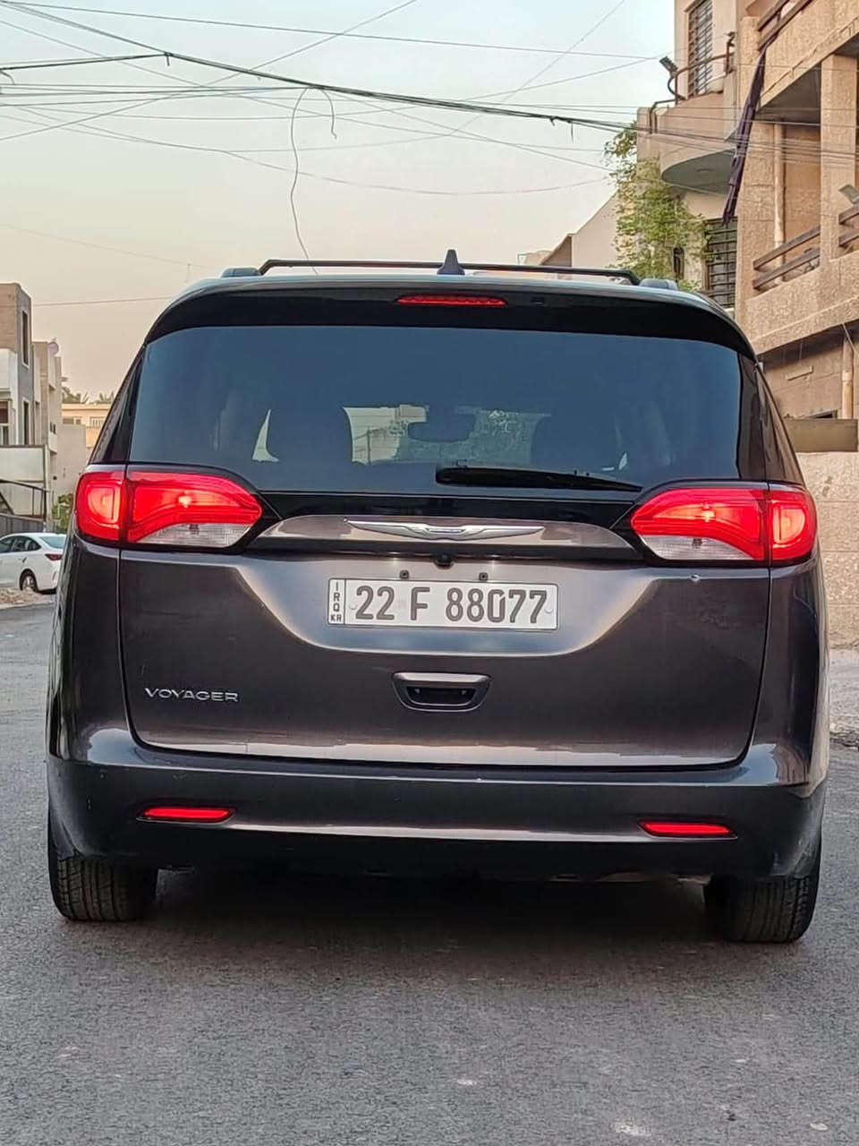السلام عليكم فيوكر 2021  وارد امريكي 
             حجم مكينه : 3600 V6 
المسافه المقطوعه : 94الف ميل 

 
    الضرر  : موضح بالصور 
جاملغ وباب السايق
مبدلات نفس اللون
#مواصفاتها 
شاشه كبيره
كامرا 
 بصمه 
 تحكم 
 ويل كب 
 صندوك كهرباء
نظام تزحلق 
بيبان كهرباء 
 كشافات
 ثلاث قطع تبريد
 جام كهرباء  
 تشغيل عن بعد 
 كشنات كهرباء
تخم تاير جديد
صدر جديد
دوشمه ارضيات 
كشنات جلد بلادي
#السعر 197رقم اربيل مميز بسمي  وبيها مجال شي بسيط 
تفاصيل اكثر هذا رقمي ***********
مكان السياره بغداد
