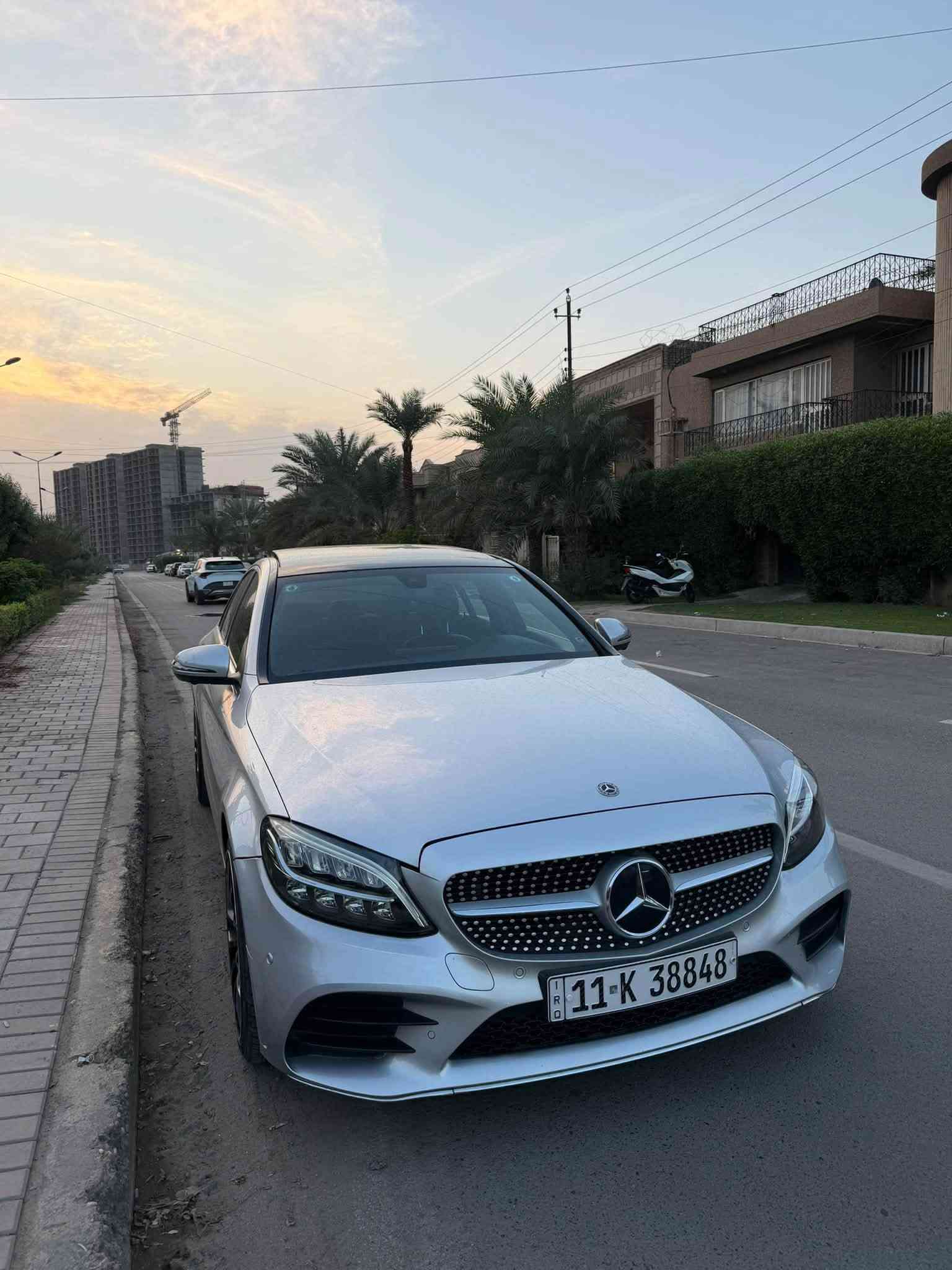مرسيدس C200 • فول مواصفات • رقم بغداد