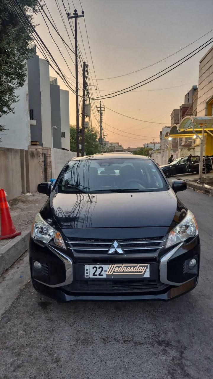 Model 21
یەك پارچە بێ ناوگرتن
سعر ٧٨ وەرەقە 
***********
