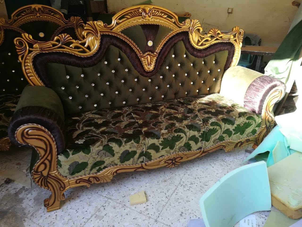 سلام عليكم نجار ودوشمجي متفرغ حاليآ ابحث عن عمل *********** واتساب او خاص بغداد او محافضات
