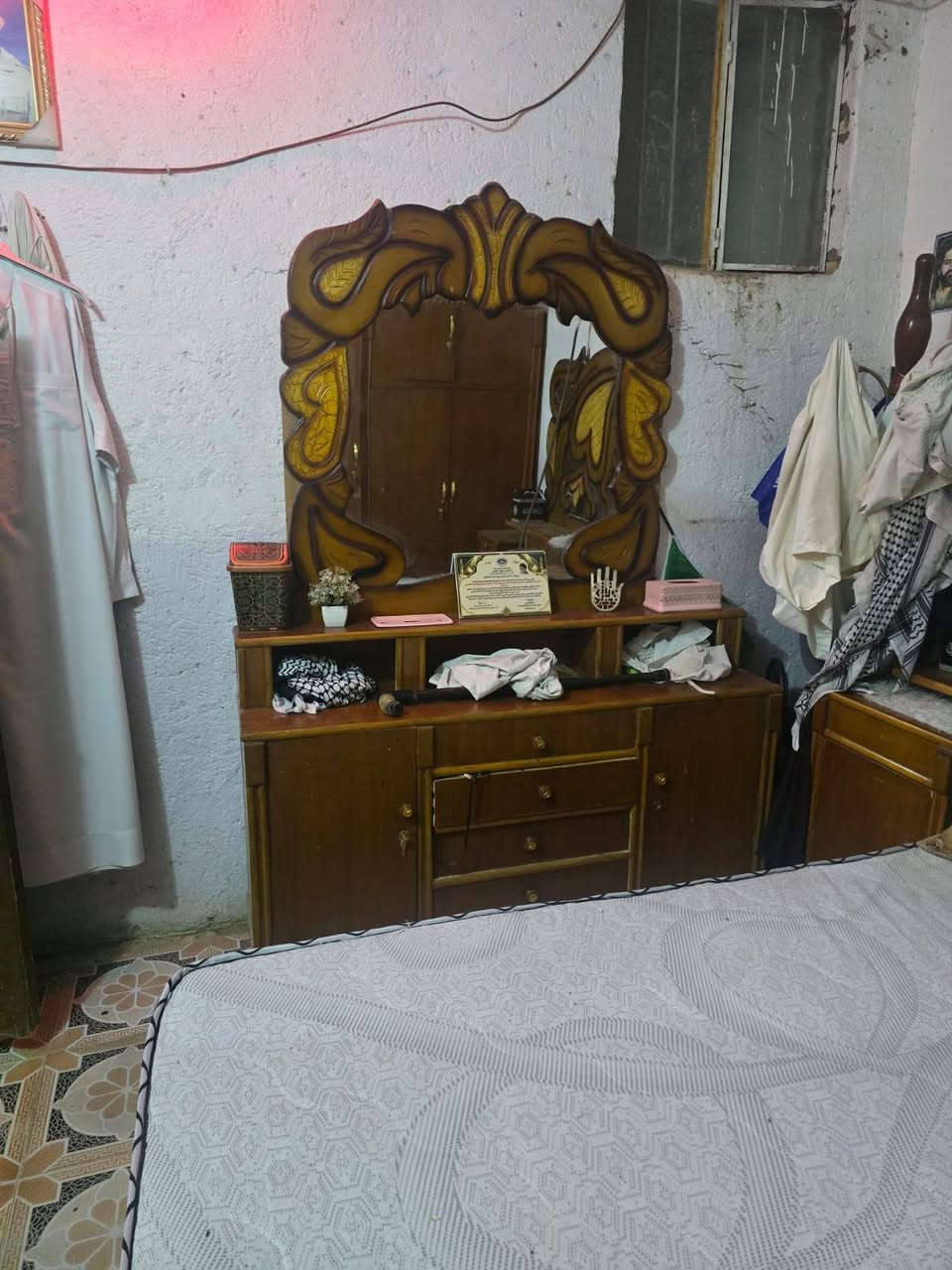 هاي غرفه اخشاب كامله نظيفه كلش  سعره 400 العنوان الشطره الفتاحيه ***********
