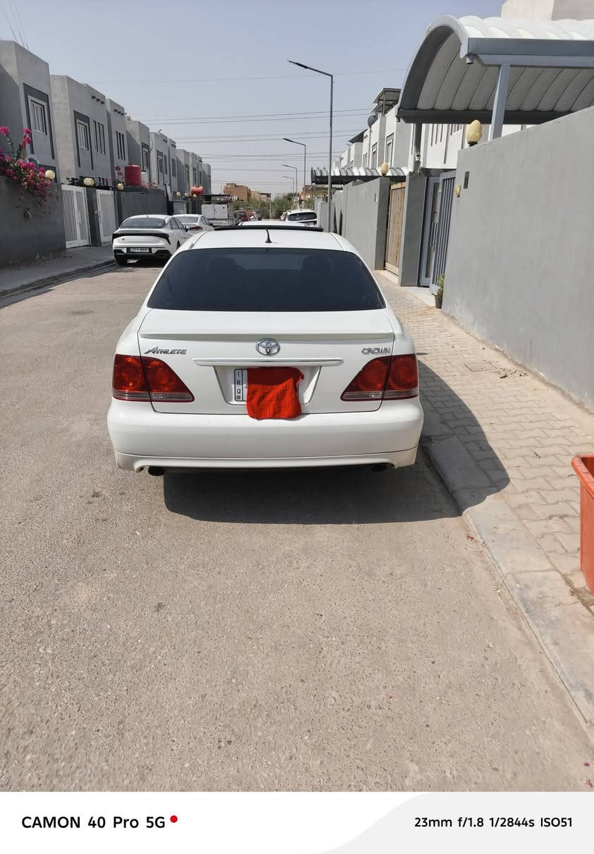 شاهينة موديل ٢٠٠٥
قرار ١٠٢ باسمي السيارة جديدة ترايها لأربيل رقم نجف دولي مميز
فول مواصفات فتحة سقف جلد ثلاث دكم مكفولة من كل شيء
محرك وكير وحدادية 
السيارة شاصي ٨٢ خمسينية كامرة دوارة حساسات تحوير النجف فوك وجوة السيارة مكفولة من الحادث والگص بيها ملاحظة بسيطة صبغ الجزء السفلي للجاملغ الخلفي الايمن والأيسر والباقي كلة مكفول 

مكاني نجف سعرها ١٤٥ وبيها مجال للشراي 
***********
