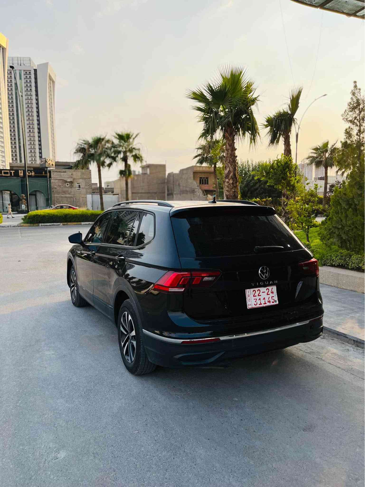 Volkswagen tigwan 2023
سعر بلاش🔥🔥
٧ نةفةرى سى ريز كوشين
موصفات SE
حةساس
رادار
شاشة گةورة 
لايت ئؤتؤ
كاميرة
عادى 
تؤماتيك
گيج الكترؤنى
كوشين قوماش وة كارةباى 
ويل ١٩ 
رةقةم كاتى سى مانگى لةگةل ماوة بةشةرتى رةقةم 
6 هةزارى هةقيقى رؤيشتوة 
سةيارةكة دوو پارجة و پةلةيةكى هةية
كةميك ناوى گرتوة
بؤ زانيارى زياتر تةلةفؤن بكة *********** أربيل, العراق
