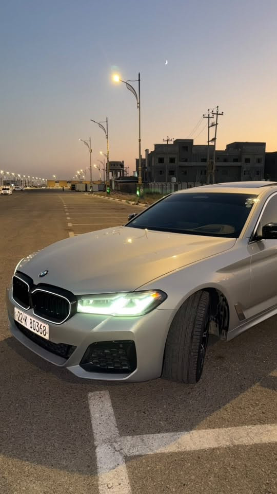 بسم الله الرحمن الرحيم

 Bmw 530i 2021

مواصفات / 

اكبر حجم شاشة 
عدادات دجتل 
كشنات كهرباء + خزن ميموري 
تدفئه كشنات 
ستيرن كهرباء
ماشيه 77 ميل 
رادار امامي + حساسات جانبيه فول للعين ونقطة عمياء داتا شو جنطة كهرباء وايماءات بالشاشه 

سبورت لاين تجي دفع خلفي 

السيارة فول عدا الخمس كامرات

بدون اي مسج اعطال 🛑

دعاميه اماميه وخلفيه M5 + شباك امامي ابو اللد  ومغلف كاربون فايبر الياف 🚀

سياره كامله للاخير صفر مسج بدون نقص برغي واحد حتى دهن جديد مبدل + تخم دسكات جديده
الحادث / ربع جاملغ خلفي فقط بدون اي دواخل + صار بيه طخه بسيطه بالدعاميه الاماميه ومبدله بدعاميه M5 

السياره مابيه ولاقطرة صبغ
وبيه جاي ليبل مال حماية سرقة من كل القطع وبي رقم 

رقم اربيل بأسمي شخصياً وبيه باج تضليل 80‎%‎ امريكي اصلي🛑 

تبريد ثلج 

كير مكينه كفاله 

مكاني كربلاء
الرقم ***********  

السعر 280 وبيها مجال
