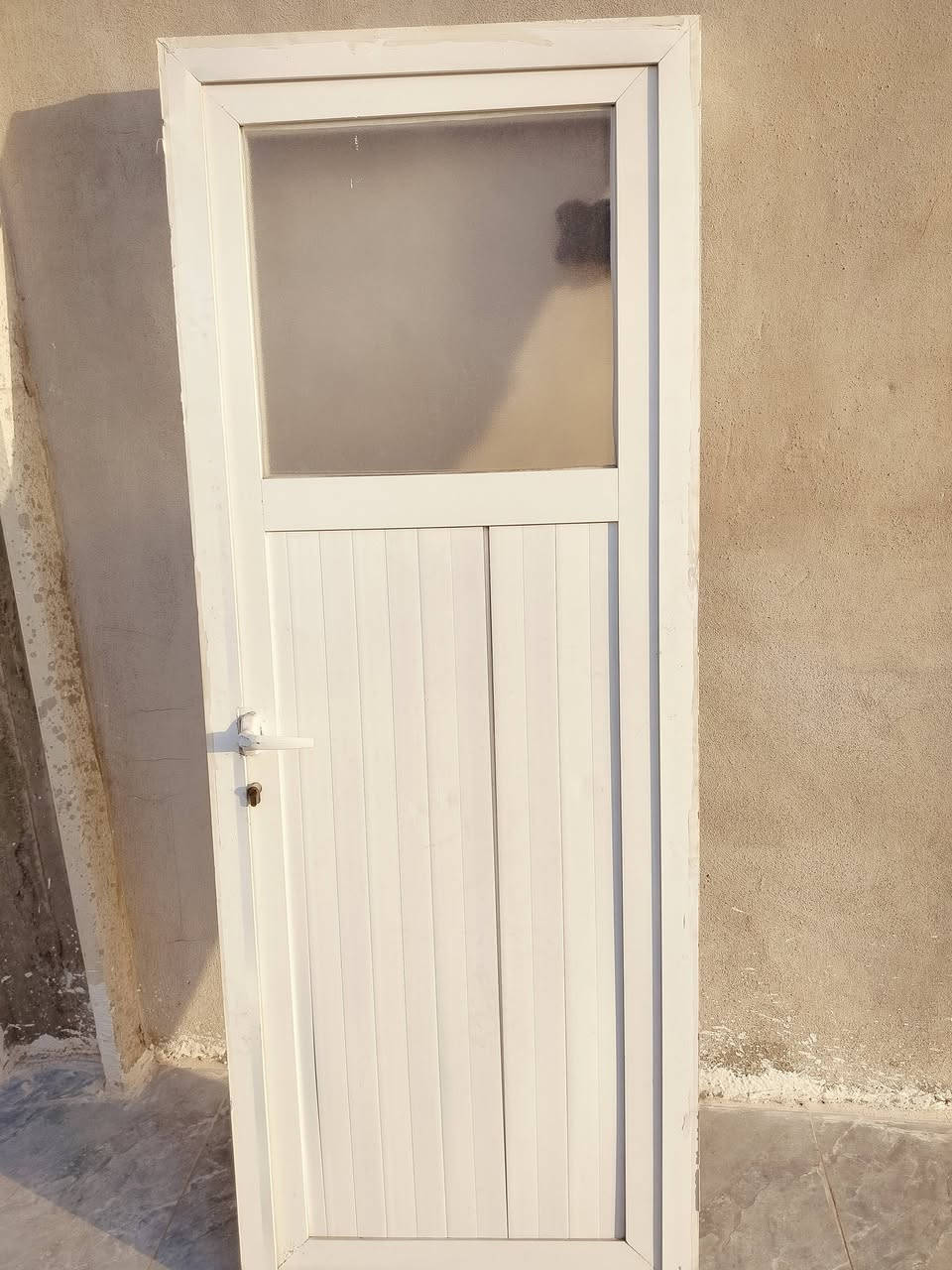 3 ابواب مشتمل المنيوم كامله مع الكيلون قياسات 
1.    طول.     عرض
       206.     75
2.    طول.    عرض
       221.    77
3.    طول.     عرض 
       196.     75 
سعر قيم بمه يرضي الله عنوان موصل حي الكرامة 
***********
***********
