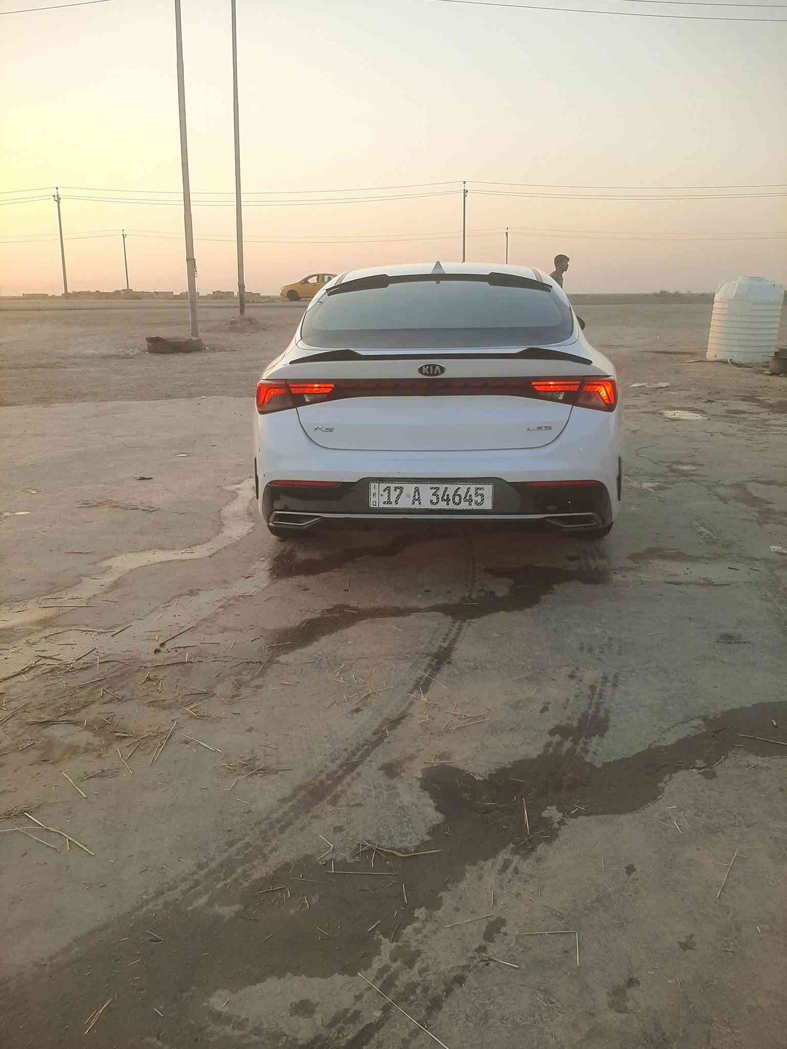 كي فايف موديل 2021 وارد امريكي رقم مثنى
محرك 1600 تيربو سياره حادثهه فقط قطعه وحده تبديل باقي كفاله عامه حساسات اماميه خلفيه مانع انزلاغ توقف ذاتي تخم تاير مابيهه اي نقص شرط 
كامره كلهه شغاله تحكم ستيرن 
السعر ١٣٥ وبيهه مجال ***********
