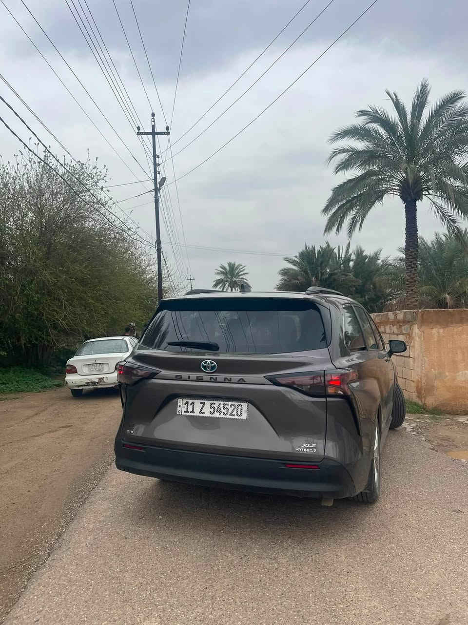 سيينا 2023 هايبرد XLE للبيع سعر 238
السلام عليكم ورحمة الله 

تويوتا سيينا 2023 هايبرد  ماشية 38،000 ميل مواصفاتXLE محرك 4 سلندر 2500حساسات امامي و خلفي و بريك طوارئ رادار متفاعل / محافظة على المسار / تحديد المسافة النقطة العمياء كامرة خلفية شاشة كبيرة Apple car play و android auto هاندبريك كهربائي / اوتوهولد / وضعيات قيادة نظام صوتي JBL فتحة سقف 

ابواب سلايد كهربائية و الباب الخلفي كهربائي و ايضاً فتح بحركة القدم مقاعد جلد سبير موجود لايتات و كشافات LEDتبريد قطعة امامية مناخين و قطعة خلفية مناخين 

شواحن USB و Type-C كرسي السائق و المرافق حركة كهربائية مع تدفئة كراسي ويل كب كروم قياس 18 بردات خلفية الحادث : بنيد و جاملغ و دعامية مبدلات جدد ومصبوغات و الجاملغ الخلفي مصلح و مصبوغ صور الحادث بالمنشور  فقط ايرباك ستيرن و ركبة طاگات 

بيها ملاحظات بسيطة  بيع مستعجل السعر 238 ورقة و بيها مجال  مكاني بغداد / العامرية 

للاستفسار اتصال أو واتساب / ***********
