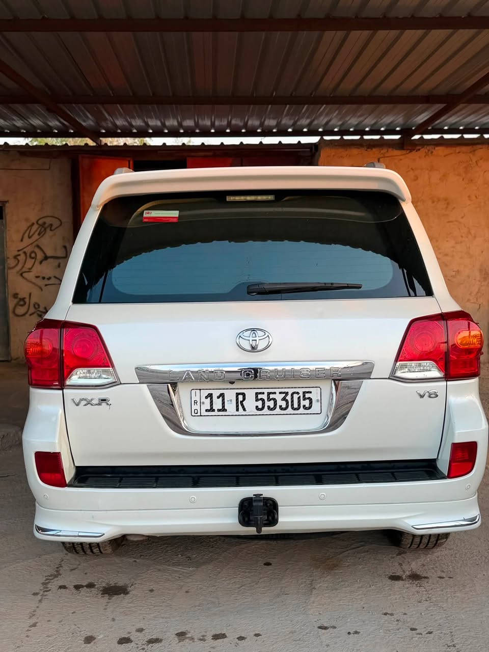 لاندكروز للبيع موديل 2013
VX.R
V8. 5700
فول مواصفات 
مكفوله بدون صبغ سونار موجود 
المكان // بابل 
للاستفسار ./ ***********
