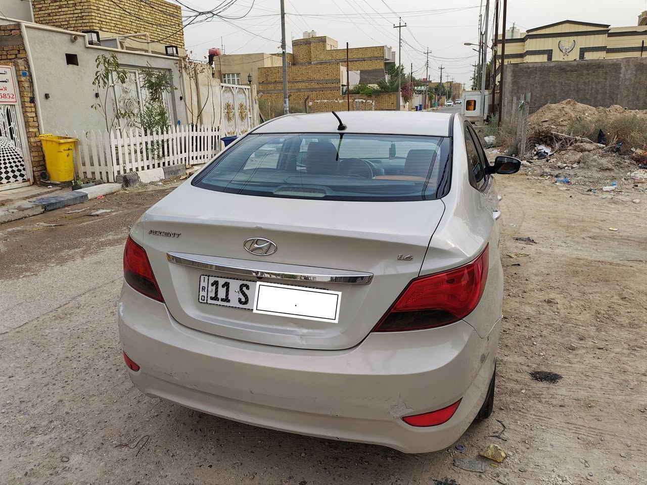 السلام عليكم اكسنت موديل 2016 خليجي بغداد بأسمي عنوان ذي قار مركز بيهه ٤ قطع صبغ أثر جراد بدون ضربه مكينه 1600 مكفولة كير مكينه وحداديه تبريد جديد منظومة ماي جديده باتري جديد تخم تاير هزة ماصاقطه السعر 78 وبيهه مجال جدا قليل الاستفسار علئ الرقم التالي بدون خاص ***********
