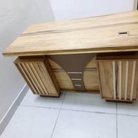 ميز مكتبي • كرسي طبي • حي اؤر المصطفى