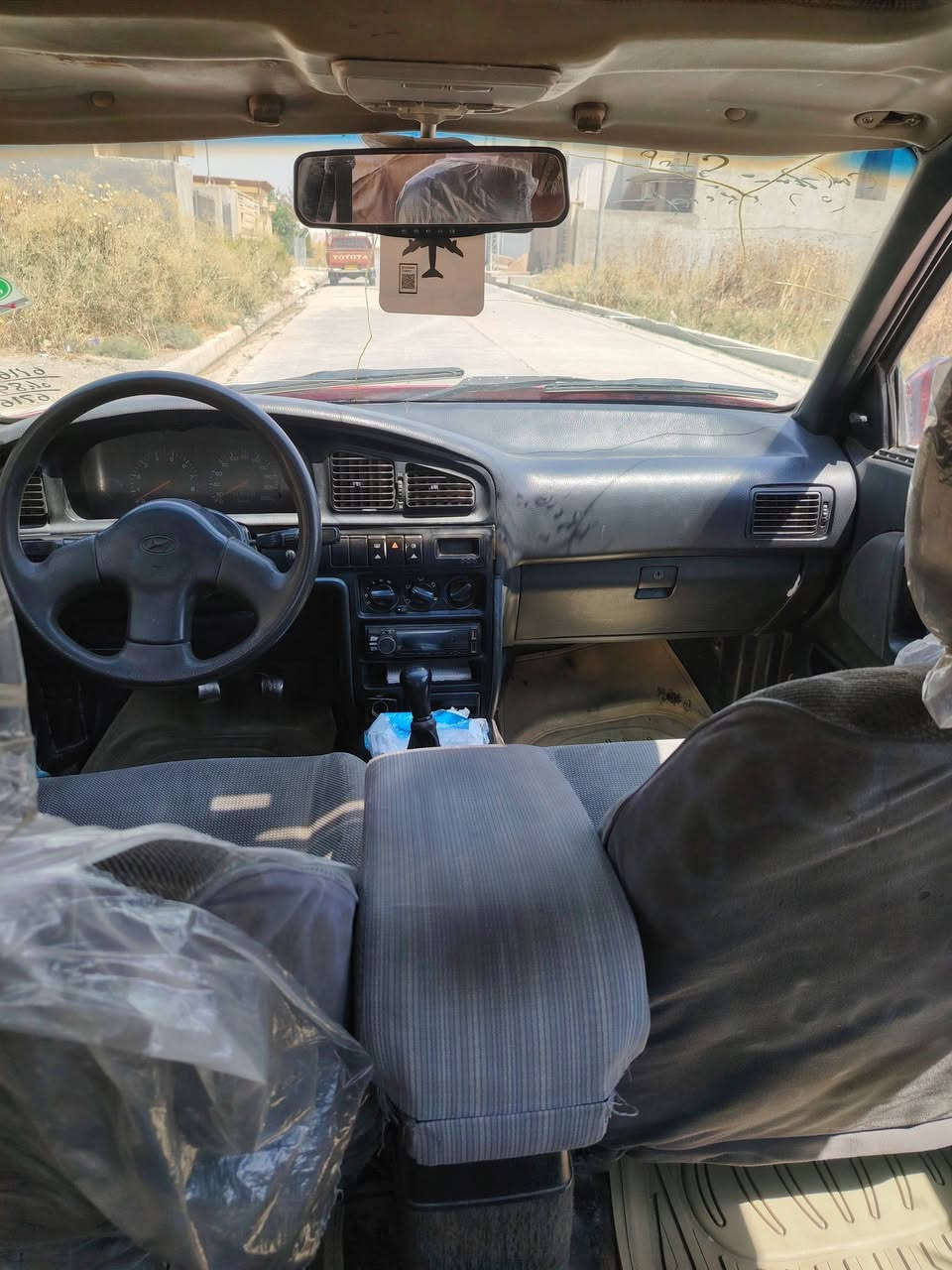 النترا موديل ١٩٩٣
كير نظيف محرك دبل  بداية صرف كهربائيات شغاله طخم نظيف تايرات نص عمر شرط وكاله وتحويل كابون الكتروني  السعر  ١٨  بيها مجال بسيط *********** بي واتساب
