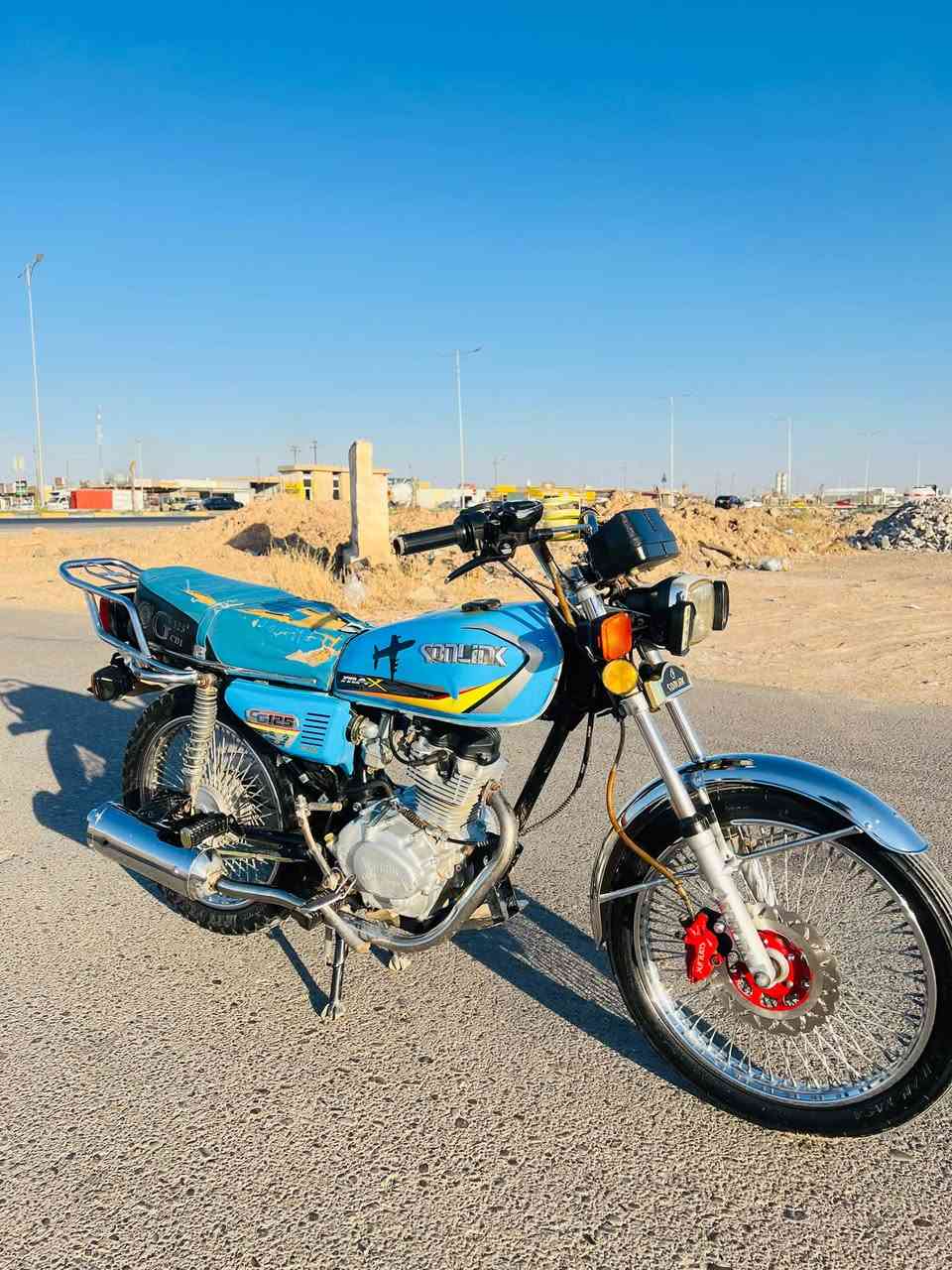 السلام عليكم للبيع تايكر موديل 24محرك مبدل ولفات فقط كله شقال نشاط ومعدل خير من الله السعر450وبي مجال عنوان تكريت حي حماد شهاب ***********واتساب @إشارة
