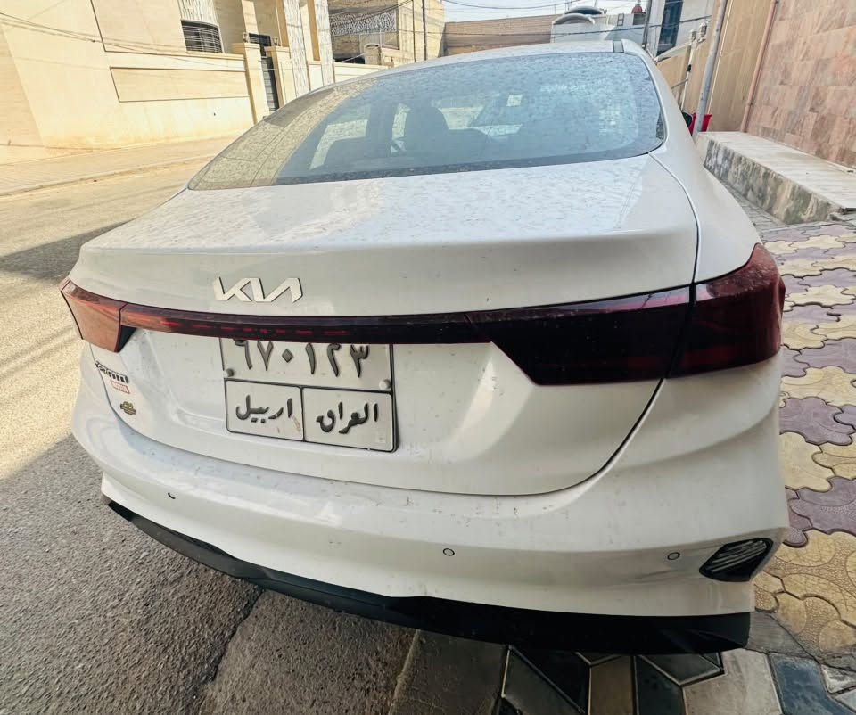 🚘 للبيع كيا سيراتو 2022 خليجي 

🔹 الموديل: كيا سيراتو 2022 خليجي
🔹 الممشى: 44 ألف كم فقط
🔹 المحرك: 1600 دوش
🔹 الداخلية: لونين بيجي
🔹 حساسات خلفية
🔹 تبريد قطعتين ❄️
🔹 تبريد ثلج 🧊
🔹 شاشة
🔹 تحكمات جهتين بالستيرن
🔹 كروز سرعة
✅ كفالة عامة من الصبغ والتبديل والبارد
⚠️ السيارة بيها حالوب ناعم وطخة خفيفة بالجاملغ الخلفي بدون تعديل على وضعها.

📍 الموقع: النجف الأشرف
💰 السعر: 146
📞 للاستفسار: ***********
