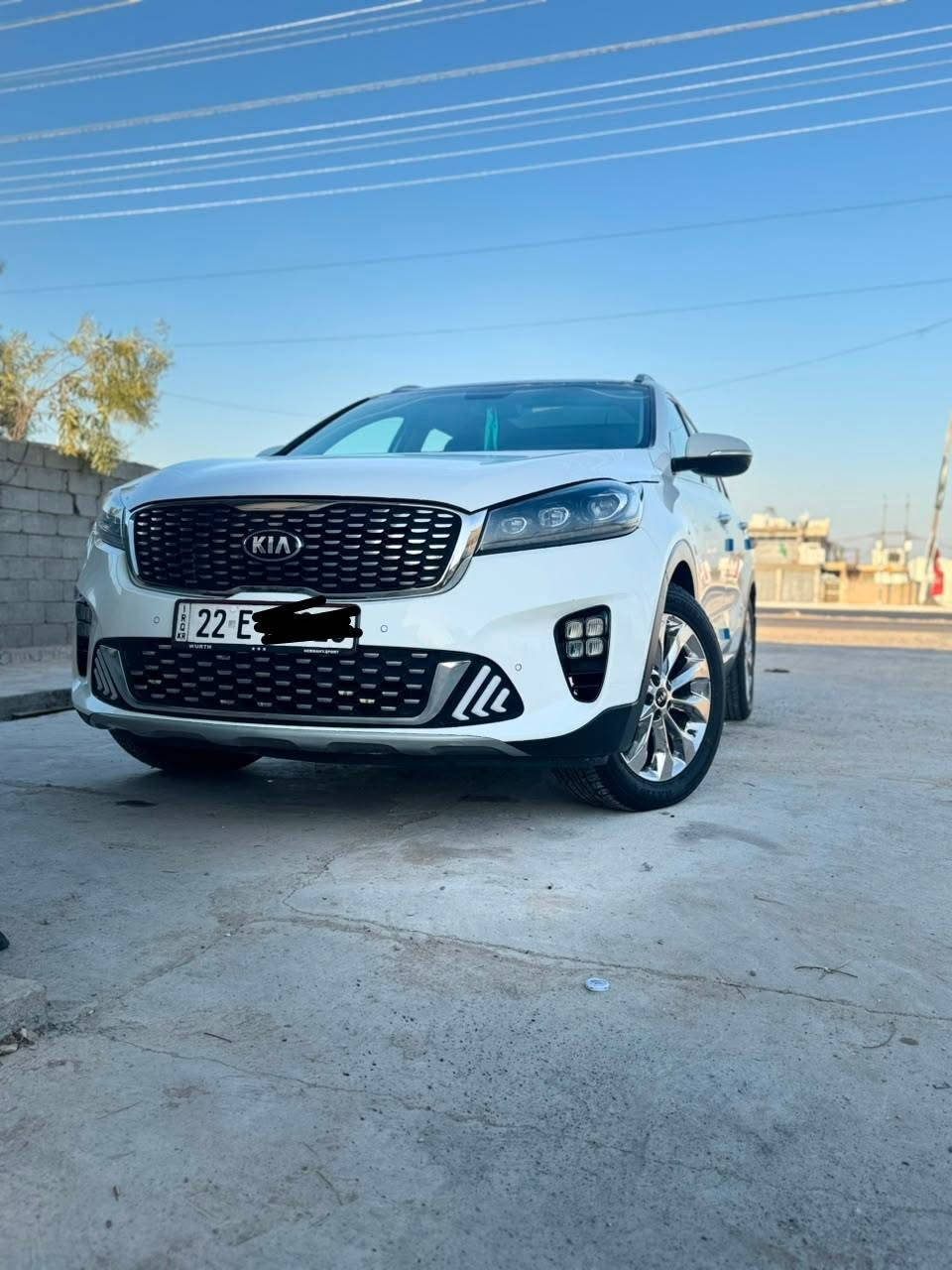 كيا سورنتو  19  خليجي شكل 20
6 سلندر محرك مبدل حاويه  بس بونيت بيها شويه كارت
اللون.. أبيض بانوراما سقف
جنطة كهربائية كشنات جلد كهربائية 
حساسات اماميه وخلفيه 
مرايات شفط 
السعر 227 بيها مجال
المكان النجف 
للاستفسار { *********** }
