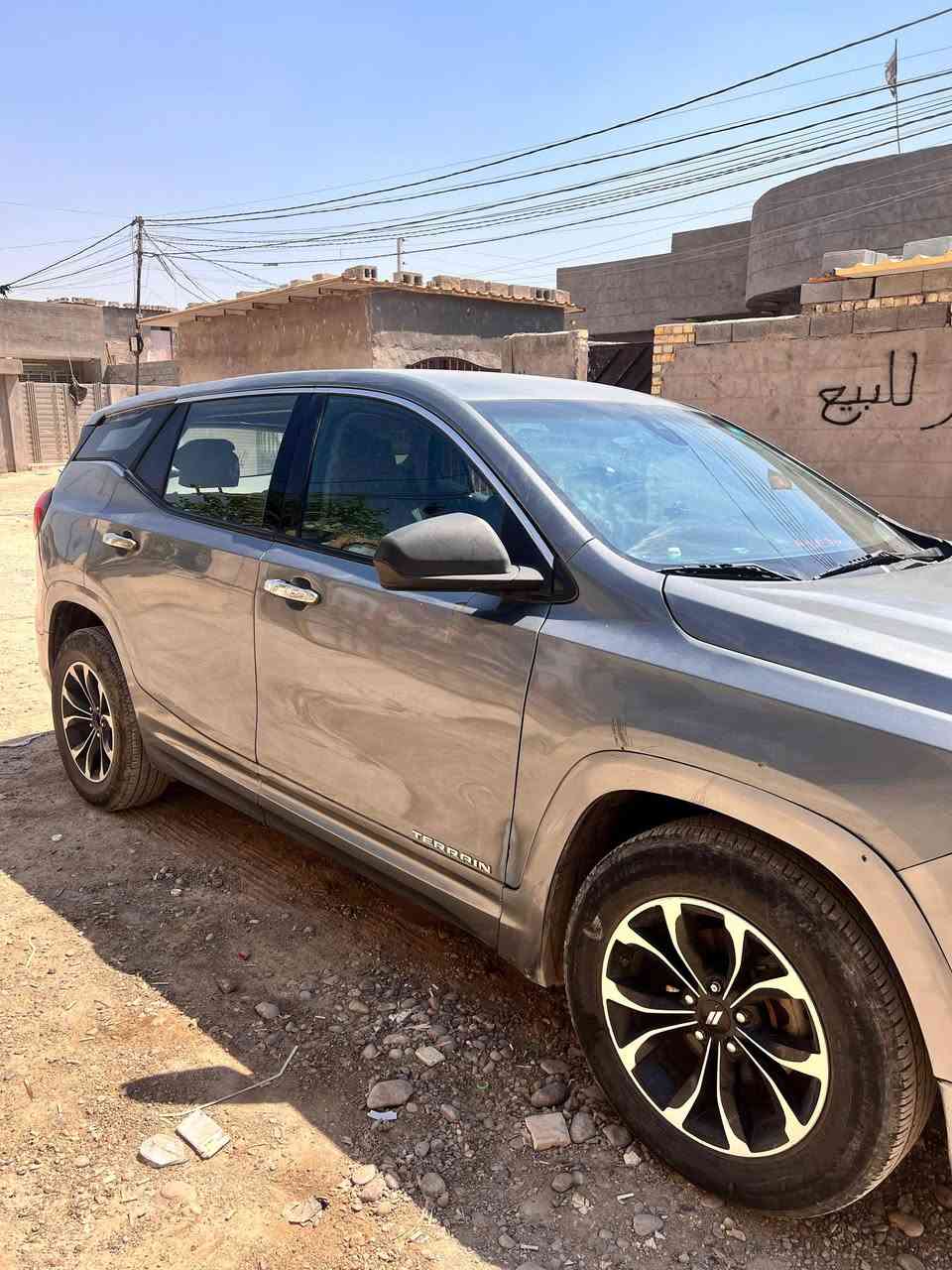 جمسي تيران 2020 مواصفات sle محرك 1500 تيربو كير 9 نمر بصمات ابواب 4 وجنطه وتشغيل يعني 6 السياره جاهزه اترايك للسعوديه تبريد فول كير محرك تبريد  وشواصي مكفولات بلاد وضع الشركه السياره وارد امريكي حادثها مكلوبه معمره بالامارات وحاليا السياره جاهزه عوزها تلحيضات خارجيه بالكشر شويه سعرها 98 ورقه للتواصل ***********
