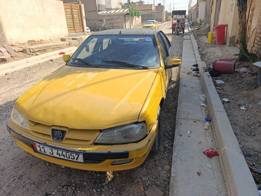 بيجو بارص 15 بغداد 
كير محرك جديد .نقص تبريد . جراد بل صبغ . مكفوله من الضربه
*********** بغداد, العراق

