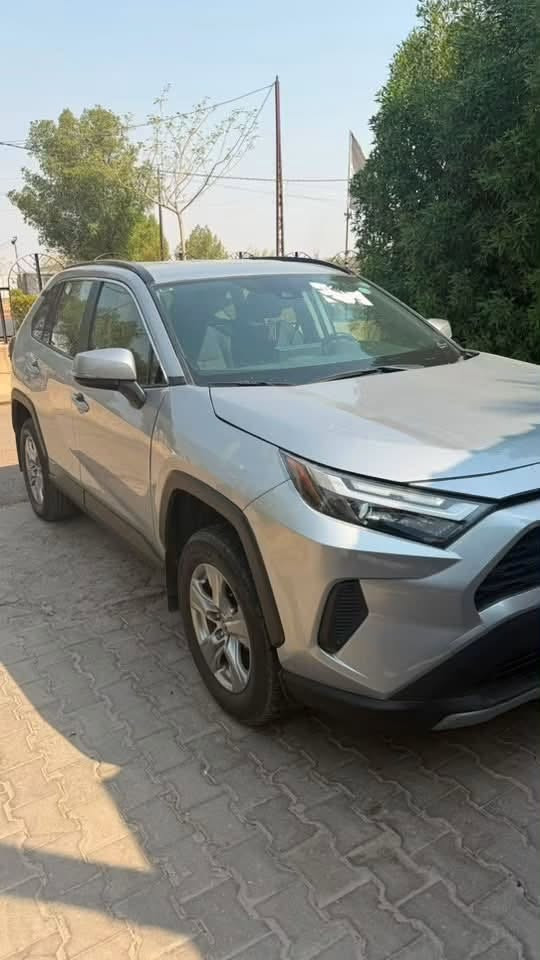 سلام عليكم 
للبيع rav4 موديل 2024
محرك٢٥٠٠ هايبرد 
دفع رباعي awd
مثبت سرعة 
تحكم مقود 
شاشة وسطية 
وضعيات قيادة متعددة 
حادث بسيط مرفق مع صور سيارة 
السعر ٢٣٥٠٠ وبي مجال بسيط 
للاستفسار الاتصال على رقم 
***********
