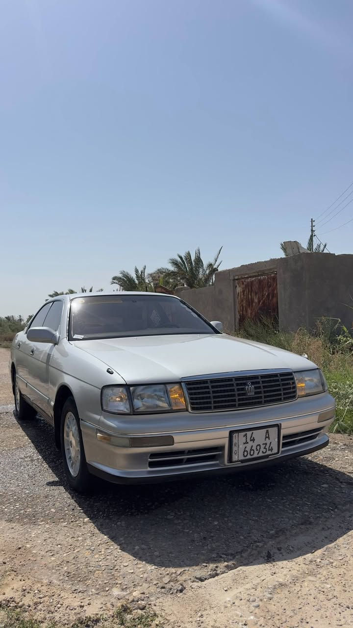 بطه فصل لؤلؤي مديل 1994 رقم بصره الجديد سنويه جديده 2030 كفاله السياره ضربه وگص ونقل چثه والصبغ العام محرك 2500 محرك وكير كفاله حداده جديده تخم تاير السياره جاهزه ما ناقصها شي السعر 68 وبيه مجال الاتصال *********** المكان البصره قضاء المدينه

