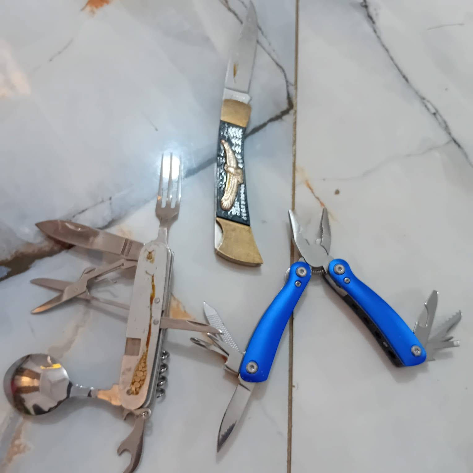 لبيع
***********
