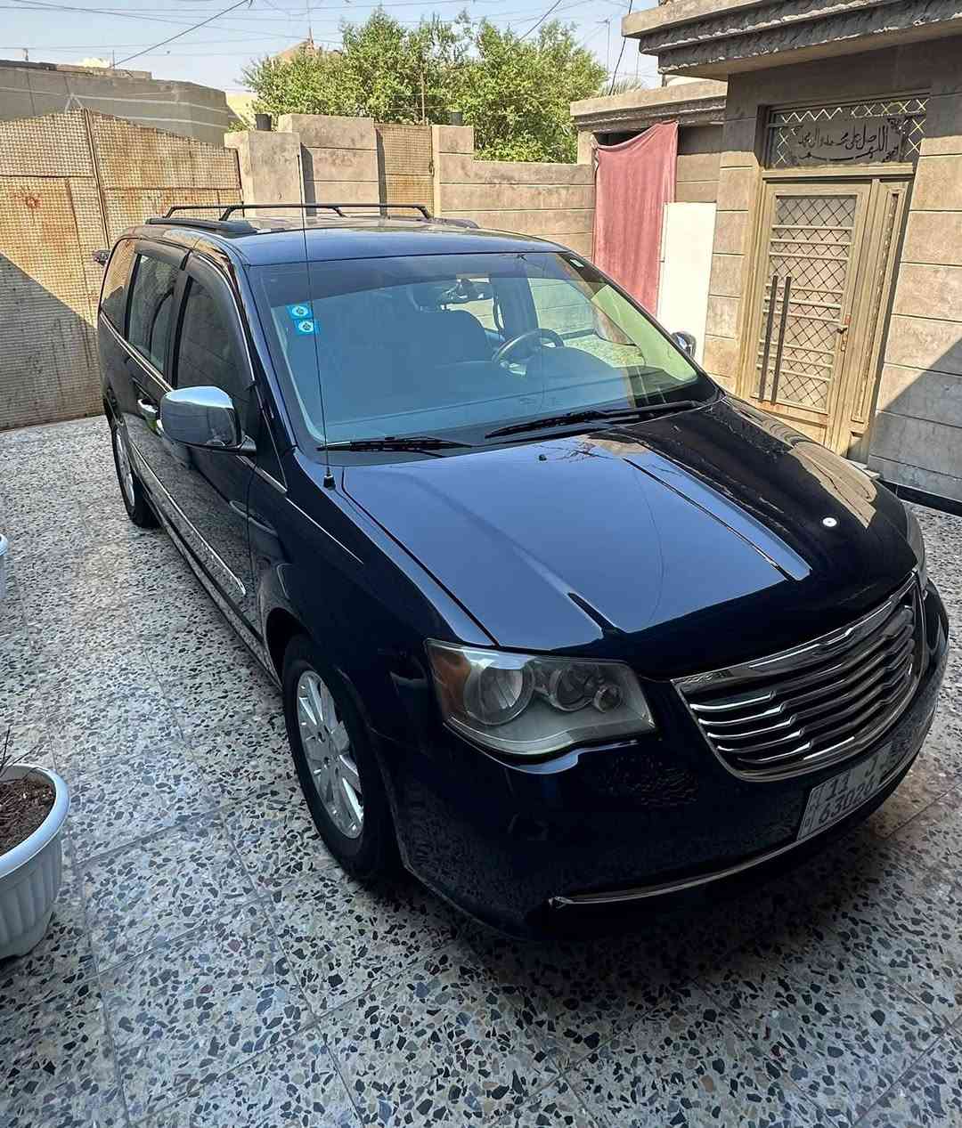 السلام عليكم كرايسلر ٢٠١٦  ارتي لون حبري فول مواصفات 1/1 سياره لوك لوك سياره جديده صور الحادث مرفقه
رقم بغداد انكليزي سنويه جديده داخله هزه جديده
بأسمي فول الفول ثلاث قطع تبريد ثلج (٦ سلندر) تخم تاير جديد هسه شاده اصلي شاشات فرس بالسقف سبعه راكب كشنات جلد كشنات كهرباء كشنات سياحي منفصل بلع بيبان كهرباء جنطه كهرباء بدلات كهرباء داخل صاج
حساسات خلفيه كامره خلفيه تحكمات بالستيرن جهتين بردات سياره بيه هواي مواصفات ومابيه اي نقص خير من الله احلى من الصور مكانى بغداد السعر ١٤٠
رقم الهاتف ***********
