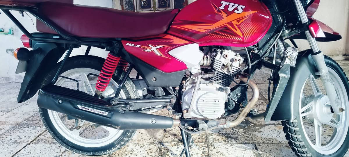 للبيع
دراجه tvs
مرقمه بصره بسمي
شرط الشغل نكره سلف
مكان البصره قضاء القرنه
الملاحضات......... 
1. يرادلها كابريته محورلها مال ايراني
2. كلجات
3. الدشلي مال السحب سايف ومسويه لحيم
4. كتف اشاير يرادلها
***********
مكان بصره قضاء القرنه
