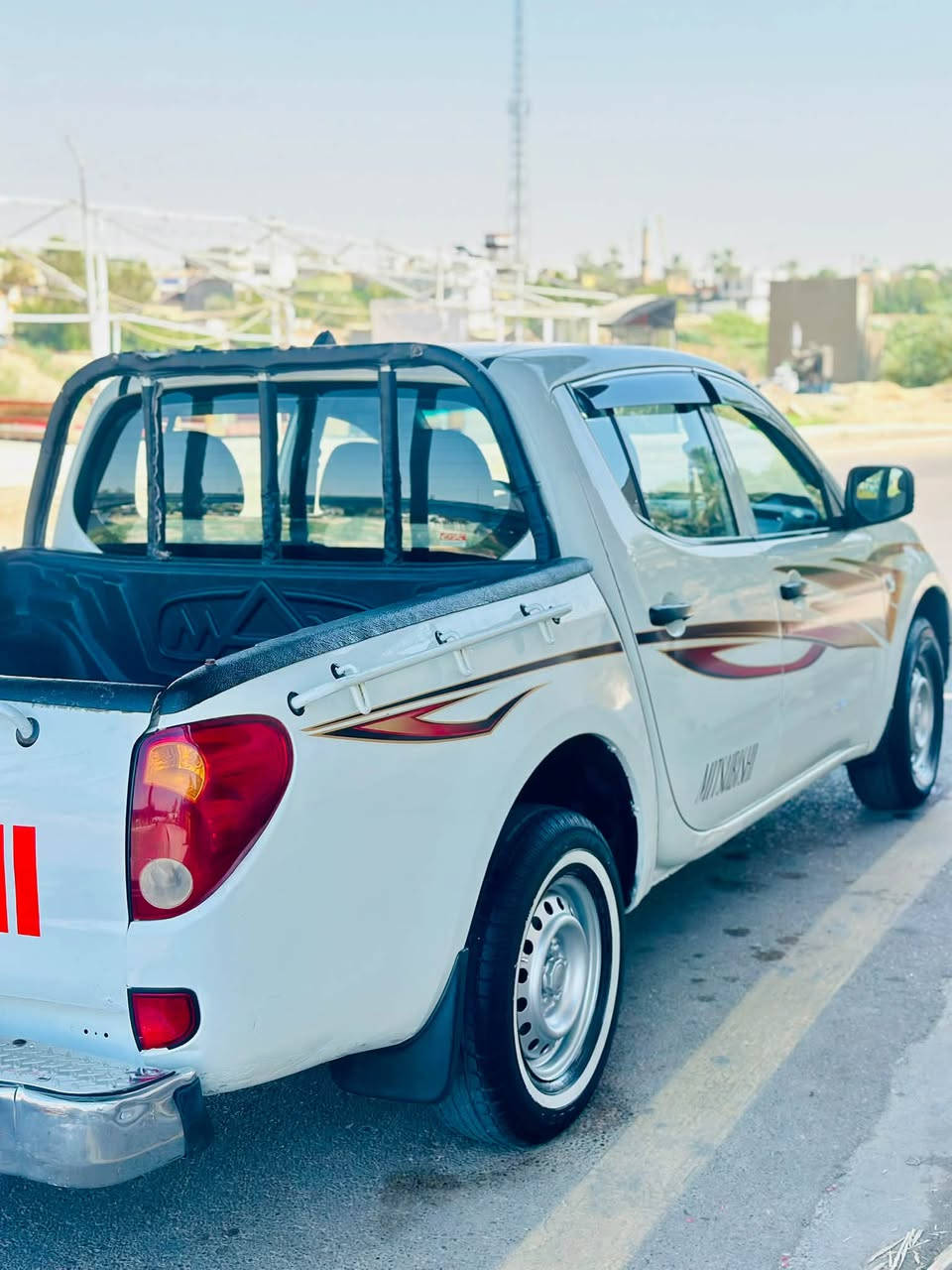 مسيبوشي 2010 محسن ✨✅رقم ديالى الجديد باسمي هزة وسنويّة مجدده ميكانيك مكفول صدر جديد تخم تاير تبريد شغال جام كهرباء رون كهربائيات شغاله كلها سنتر لوك شغال شاشة مدوشمة ارضية إدامة كامله مال جناي جديدة و جاهزة من كلشي بيها صبغ بسيط رش بدون معجون ماشر بالصور سعر 120 
#تحويل_مباشر 
#العنوان_ديالى_بعقوبة 
***********
