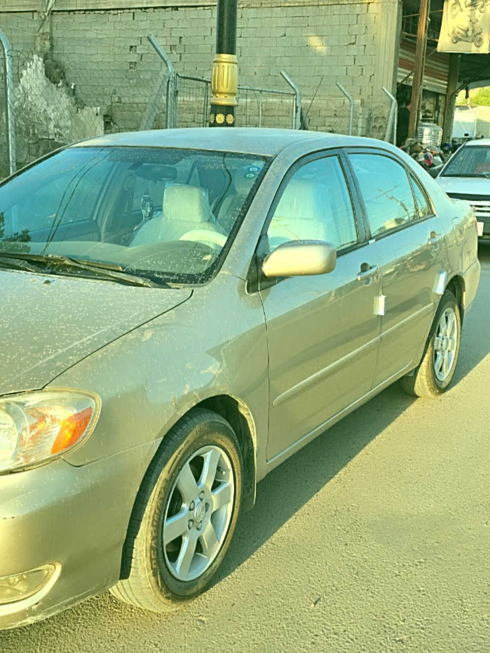 سلام عليكم سياره كورلا البيع موديل 2007رقم شمالي تريد تحويل تريد وكاله السياره جاهرزه من كلشي بيه صبغ قطع اني ابيع حزام مكينه خير من الله تبريد ثلج بلادي حداديه جديده دواخل جداد السياره خير من الله السعر75ورقه مكاني كربلاء الستفسار تصال ***********
