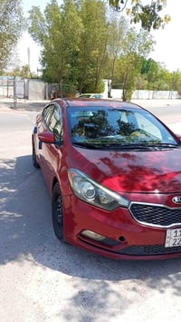 كيا فورتي 2016 حادثه  فقط خشم البنيد نفسه مصبوغ السياره كير ومكينه مام...