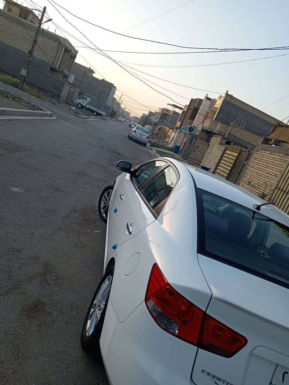 يا الله
السلام عليكم
كيا سيراتو ٢٠١٢ خليجي
مكينه ممفتوح
بدن صبغ
مواصفات نص فول
اشاير بالمري
مري شفط
خمسه ويل كروم
تخم تاير جديد
حساس خلفي
 سياره مال بيت احله من الصور
سعر ١٠٨ وبيه مجال
عنوان بغداد الكرخ
***********

