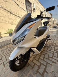 بي سي اکس • جيل رابع • اي بي اس
