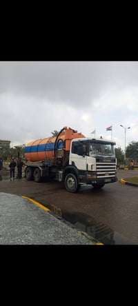 سكانيا • سحب مجاري • ٢٠٠٢