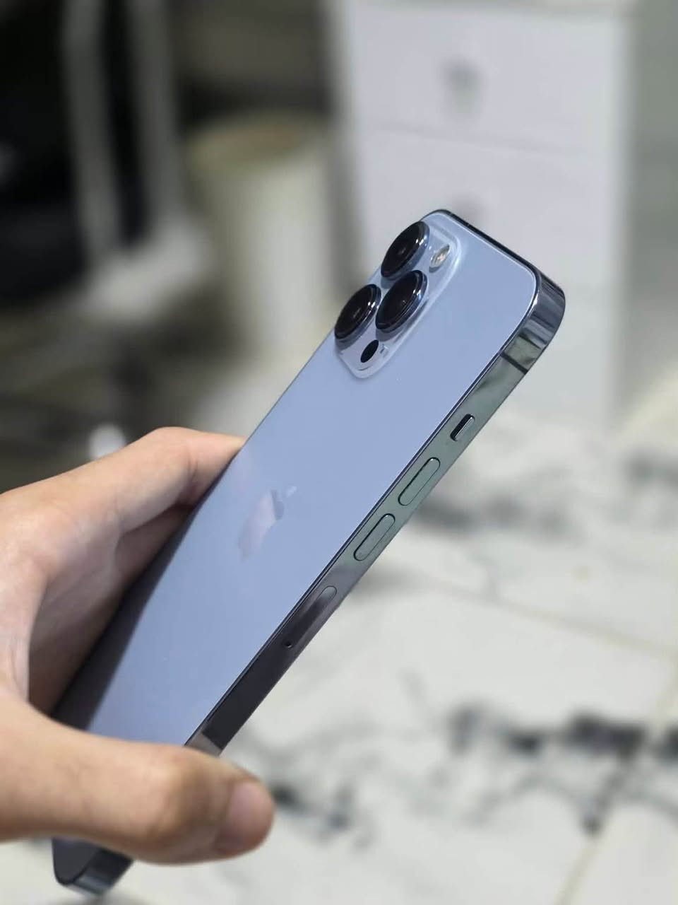 السلام عليكم اخوان 13 PRO MAX نضافة مليون بالمية مكفول ممفتوح ولامبدل بي شي 625 دينار مينزل😂

بحري مميز نضافة مليون بالمية جديد وليس نضيف 
  ذاكرة 256 فقط بطارية خدمة فقط
مكفول لامسج ولاشي مكفول جهاز جديد الى ابعد الحدود مكاني بغداد المشتل حي المعلمين

*********** او اتصل ع رقمي  السعر 625 قفل قفل قفل ابد بدون عملة اذا تريد تعامل لتتصل

