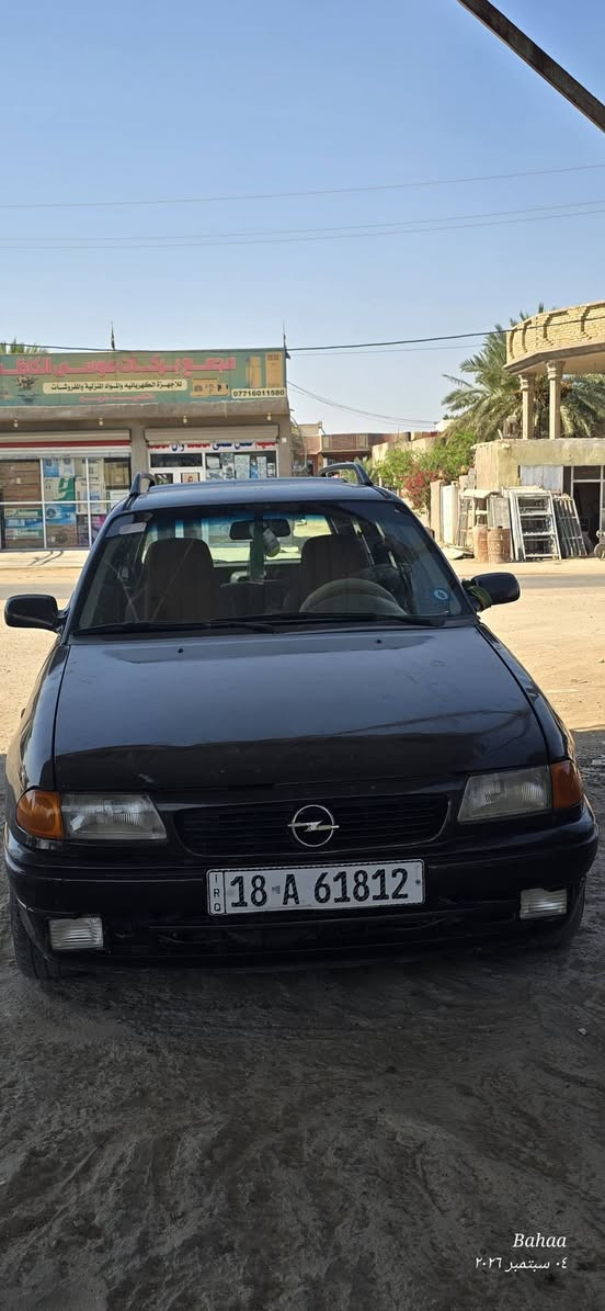 السلام عليكم اوبل استر  رقم بابل نكليزي كير اوتماتيمك صدر كل جديد مديل 96 سنويه ل 31 مصبوغه عام لجماليه السعر 38 مكان كربلاء ***********

