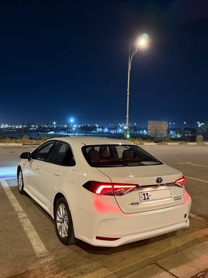 كورلا 2024 هايبرد ام العلامة الزركه 

ماشيه 40 الف كيلو رقم بغداد 
مكفوله كفاله عامه بيه فقط رصعات صغار 

فول السياره عده كشن كهرباء 
داخل جلد قرميدي 
فتحة بصمة رادار 

مكاني كربلاء 
السعر 23,700 مليون وبيها مجال 
***********
