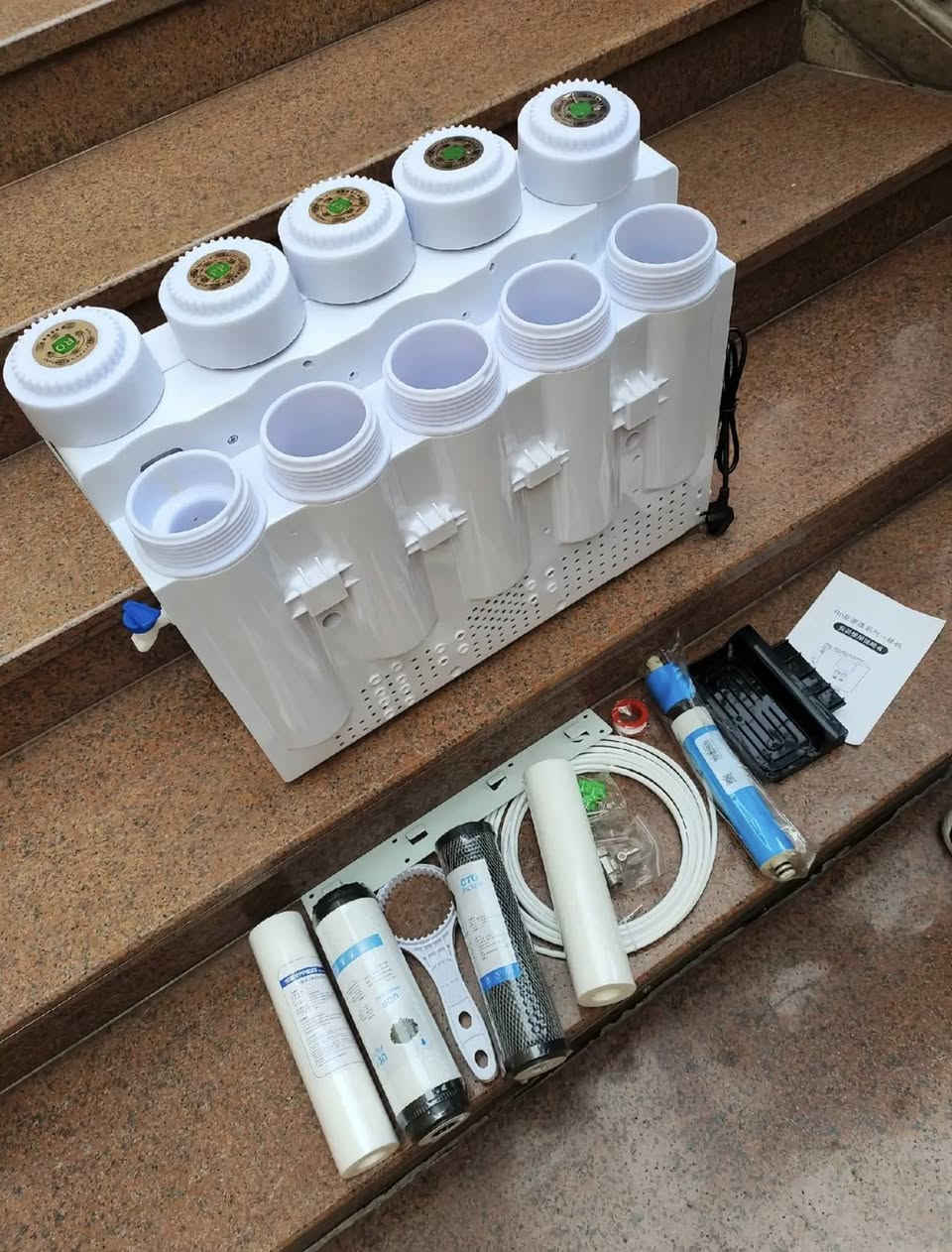 يتوفر لدى فلاتر ماء السماوه فلتر ابو البراد 
بيع وصيانه وتنصيب 
يتوفر جميع قطع الغيار ***********
#فلتر_براد 
#السماوة
#المثنى
السماوه حي اسكك مجاور اسواق حيدر هلاوي
