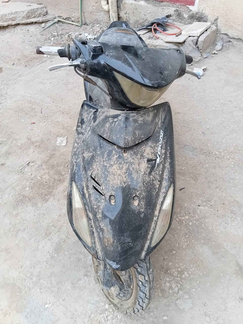 سلام عليكم 
دراجة بريز ثعلب ياباني متروكه للبيع 
الدراجة ما كايمه بس بيهل عطل كهربائيات وعفتها 
نوزلات شغالات ابيعها كوم حديد ب 75 مستعجل 
تواصل خاص او *********** 
مكاني كربلاء شارع ميثم التمار
