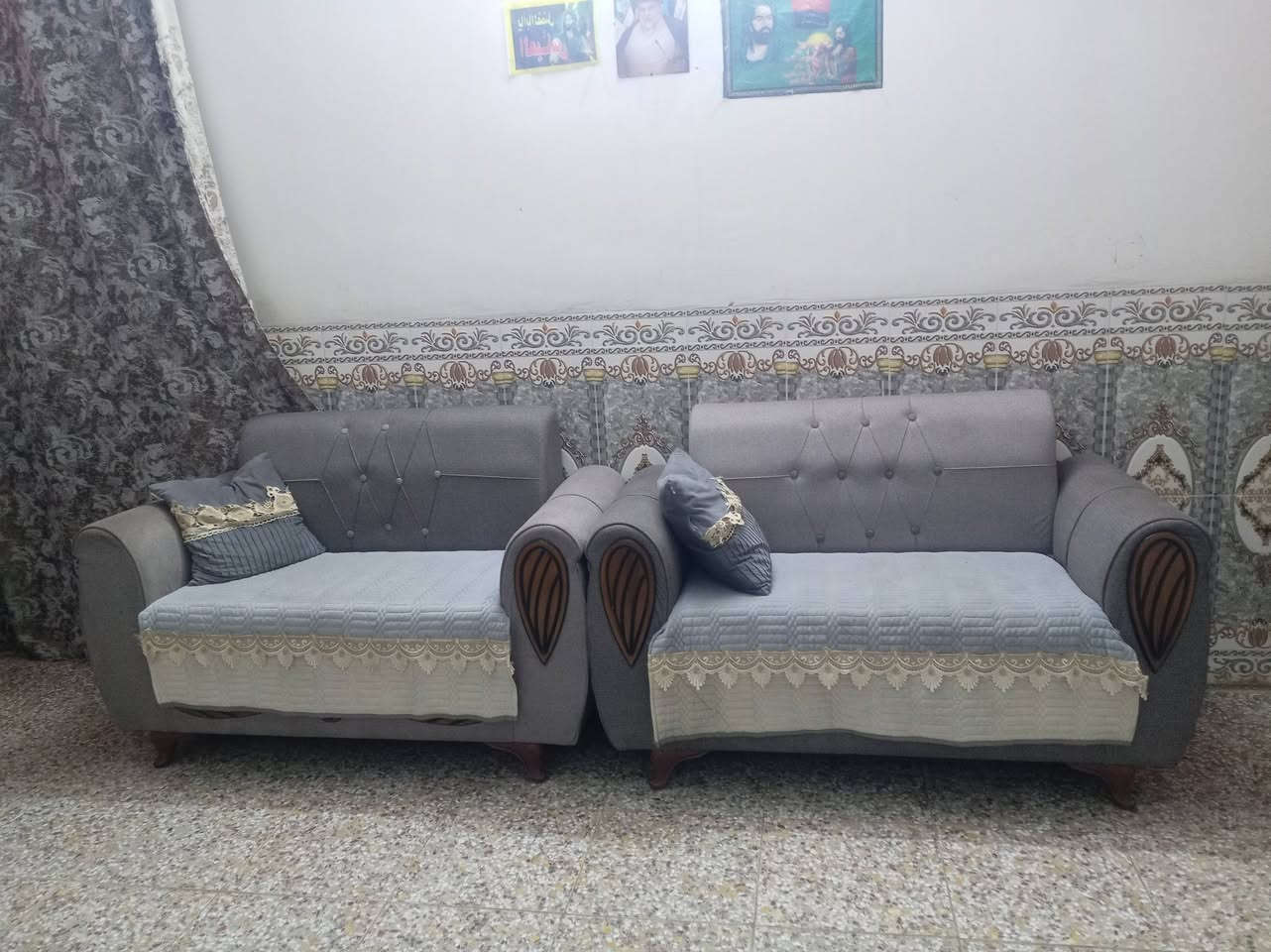 سلا عليكم تخم قنفات جدد 15 مقعد للبيع السعر 800 بيها مجال مكان مدينه الصدر الرقم ***********
