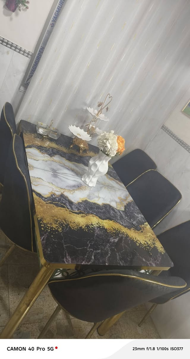 ميس طعام للبيع العنوان بغداد ***********
