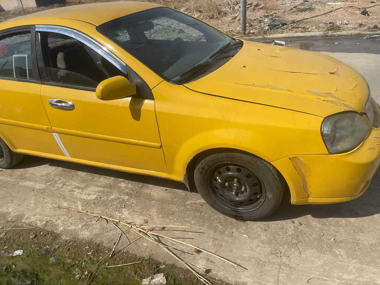 للبيع سياره فونزا موديل 2007 رقم دولي
تحويل مباشر  كير شرط مكينه وضعها زين 
امصفره هيها وغرامات طخم تايات جدد باتري جديد 
تبريد تتفيه شغال تحكم استيرن  السياره رايدلها صبغ 
بيها معجون كل مكان بيها طخه بجم خفيف بارد  مكاني موصل ***********
سعر 44 بيها مجال
