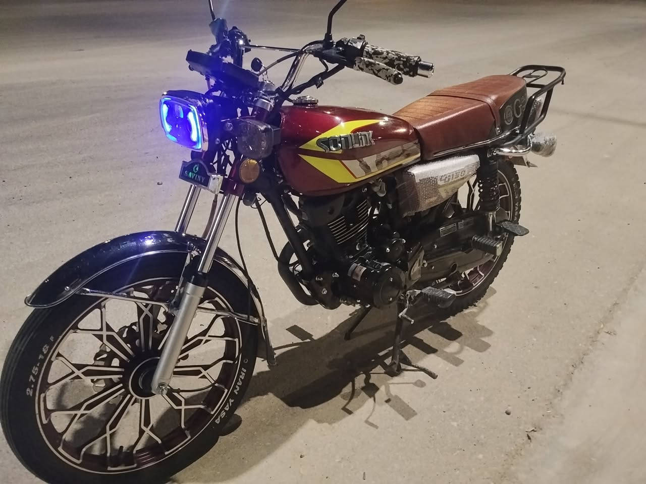 سلام عليكم 
دراجه سونك 
2024
150c
الدراجه نضيفه ما ناقصها شي 
مكانها راوه 
سعر 850بي مجال 
***********
