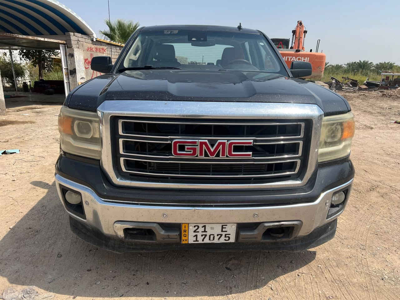 GMCسيير SLT فور ويل
مواصفات
خليجي موديل 2015 محرك 8v
فتحه بلقماره تحكم كهربائي بل كشنات الاماميه فقط تدفئه تبريد كشنات اماميه فقط
تبريده وتدفئه فول الفول 
اربع حساسات امامي وربعه حساسات خلفيه 
رادار 
اشاره بلمري مري شفط وتحكم كهرباء بلمري
حداديه جديده مكينه وكير شرط كفاله
طخم تاير جديد 
كشافات اماميه ضبابيه
السياره عليه اضافه براد گير خارجي يعني انسه حماوه الگير 
للتواصل..***********
..*********** الموقع ناصريه غراف
