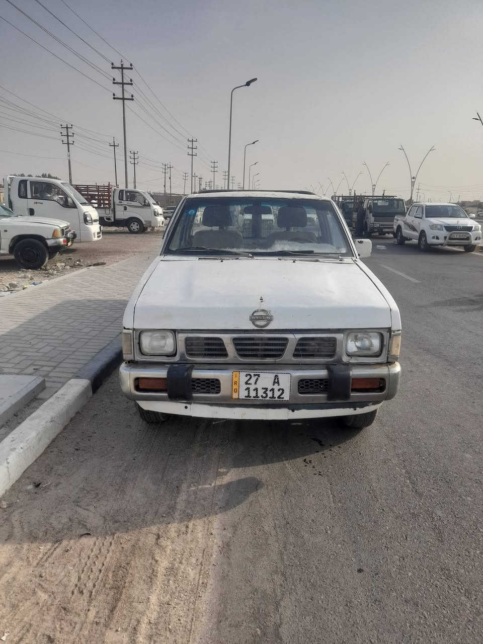 سلام عليكم بيكم نيسان موديل 93 رقم نكليزي سنويه و31 سعر 35وبيه مجال 
رقم***********
