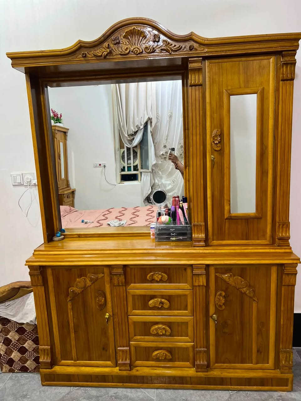 غرفة زان مصري • خمس قطع • بابل