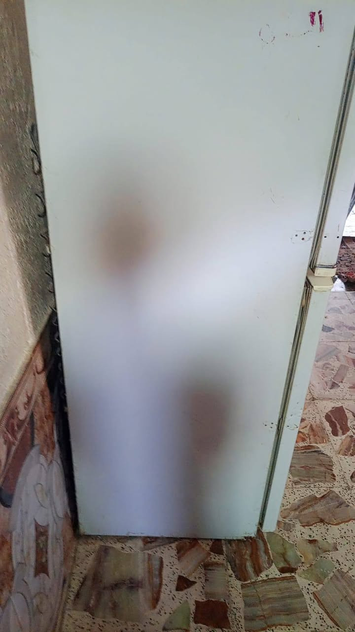 ثلاجه شغاله للبيع ناصريه  حي الشهداء ***********
السعر 60 الف
