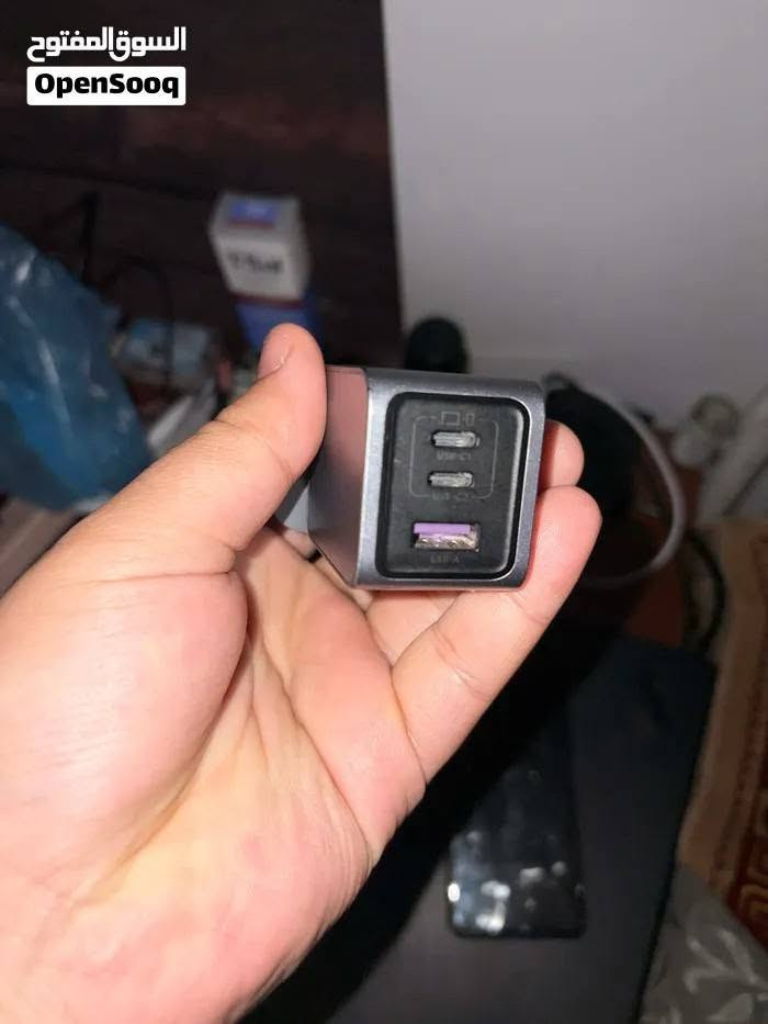 UGREEN Nexode Pro 65W Charger شاحن يوكرين نيكسود برو 65 واط
للبيع شاحن UGREEN Nexode Pro 65W
شاحن عملي وسريع، شبه جديد، ومع الصندوق الأصلي.

يدعم شحن سريع لعدة أجهزة، حجمه صغير وأداؤه ممتاز، مناسب للاستخدام اليومي وللسفر.

السعر: 35 ألف فقط
 شامل التوصيل
للطلب خاص أو واتساب رسائل فقط
***********
