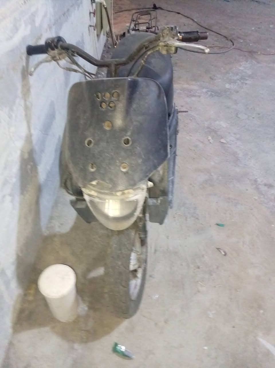 خمس ظروف • بصره • الخصيب