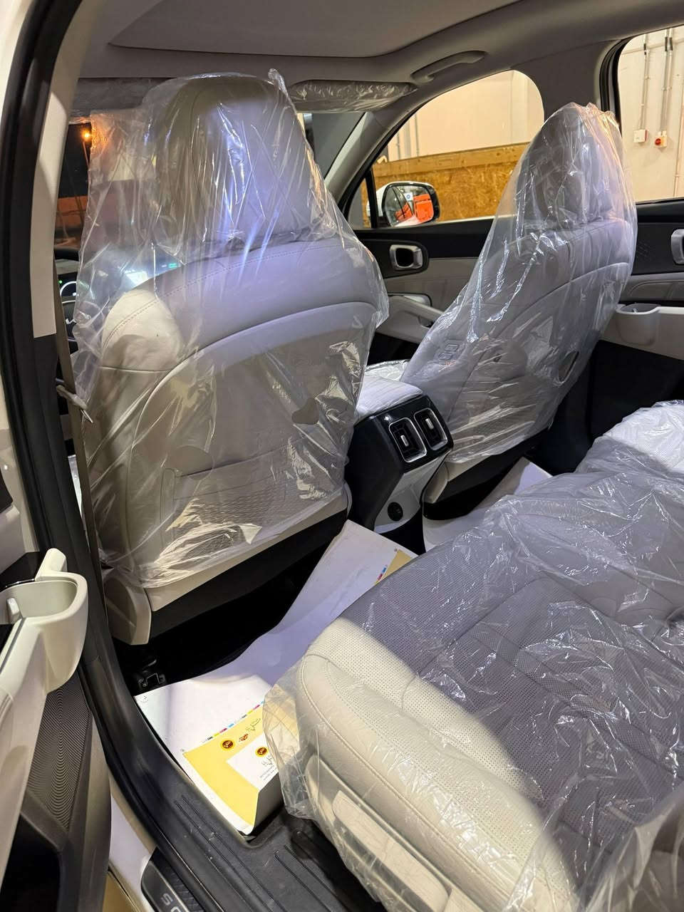 كيا سورنتو 2025 خليجي فئه Vlp
فول مواصفات بنرما 

وكالة شركه N/M

مكفول من صبغ عده شخط بسيط مكحل كرت 

ماشيه. 12,000Km

مكينه 3500/V6

مرقم اربيل هزه جديده 

كامرات محيطيه 360 درجه 

داته شو

مقاعد اماميه تدفئه + تبريد 

كشنات جلد 

ويل كروم 20 حجم 

سايد بريك دكمه 

وضعيات قياده 

سياره فول مواصفات

العنوان بغداد الغزاليه

للاتصال ***********
