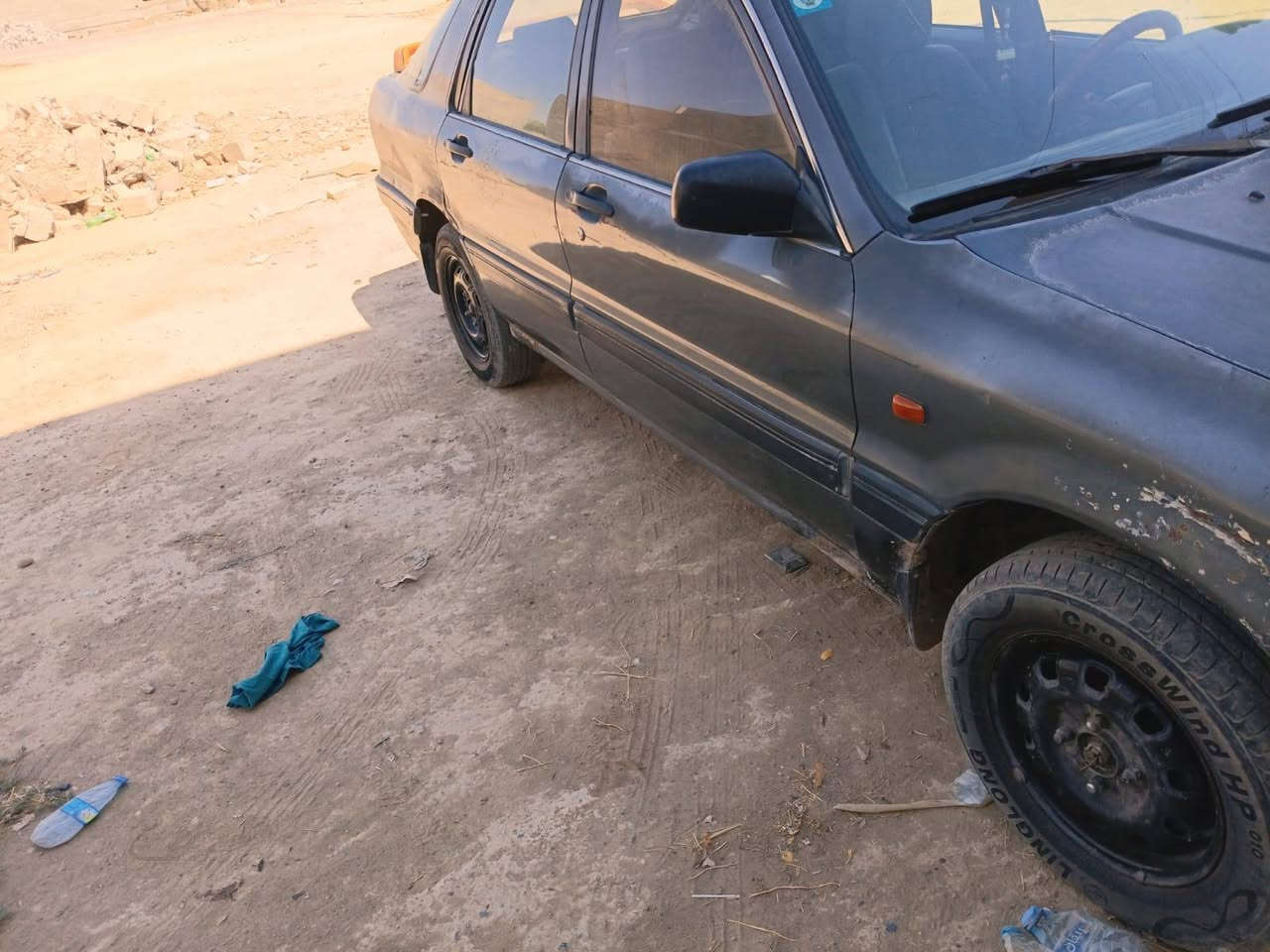 السلام عليكم مسيبوشي كلند للبيع موديل ٩١ رقم الأنبار مشروع وطني السنويه لحد ٢٨ كير محرك تخم تاير كهربائيات كلها شغاله مشدوه غرفه جديده دشبول تخم كشانه تخم بطاين مال حاويه السعر 26 مكان السياره سامراء
